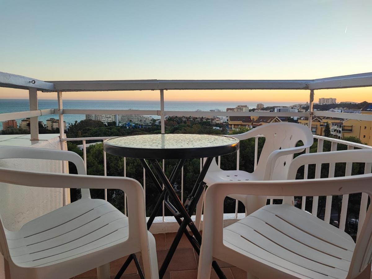 Hercules Paradise 531 Apartamento Con Vistas Al Mar Mediterraneo En Benalmadena A Pasos Del Centro Y Su Vibrante Zona Comercial Disfruta De Una Experiencia Unica En La Costa Del Sol Malaga Andalucia Well-Connected To The Airport Eksteriør billede