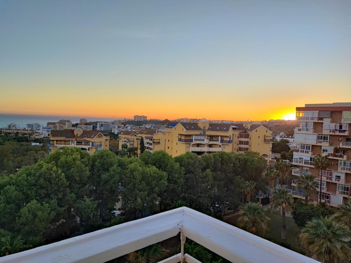 Hercules Paradise 531 Apartamento Con Vistas Al Mar Mediterraneo En Benalmadena A Pasos Del Centro Y Su Vibrante Zona Comercial Disfruta De Una Experiencia Unica En La Costa Del Sol Malaga Andalucia Well-Connected To The Airport Eksteriør billede