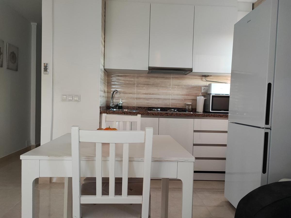 Hercules Paradise 531 Apartamento Con Vistas Al Mar Mediterraneo En Benalmadena A Pasos Del Centro Y Su Vibrante Zona Comercial Disfruta De Una Experiencia Unica En La Costa Del Sol Malaga Andalucia Well-Connected To The Airport Eksteriør billede